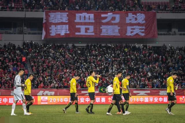  维罗纳关键战失利保级形势严峻  